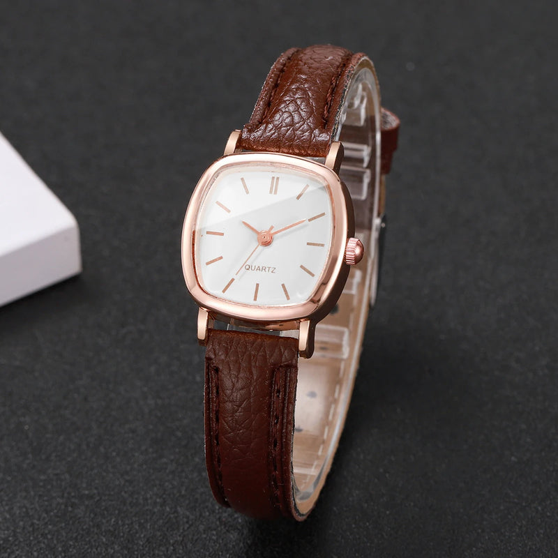 Relógio Feminino Elegante em Couro